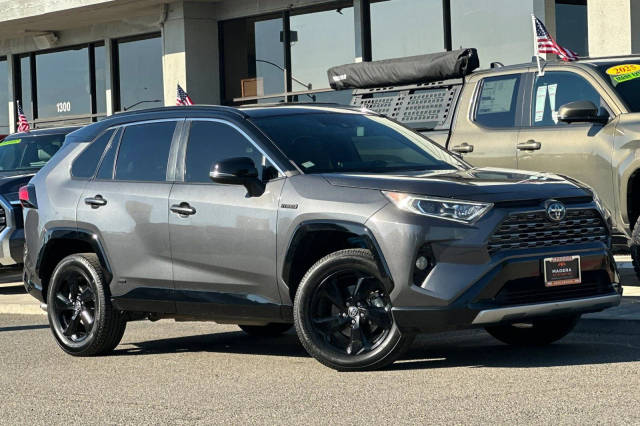 2021 Toyota RAV4 Hybrid XSE AWD photo
