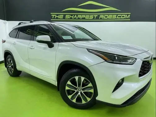 2021 Toyota Highlander XLE AWD photo