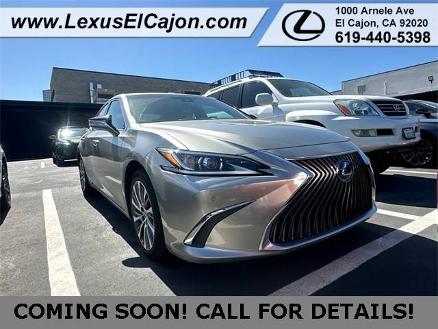 2021 Lexus ES ES 300h FWD photo