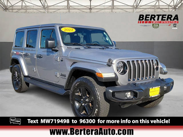 2021 Jeep Wrangler Unlimited Unlimited Sahara Altitude 4WD photo