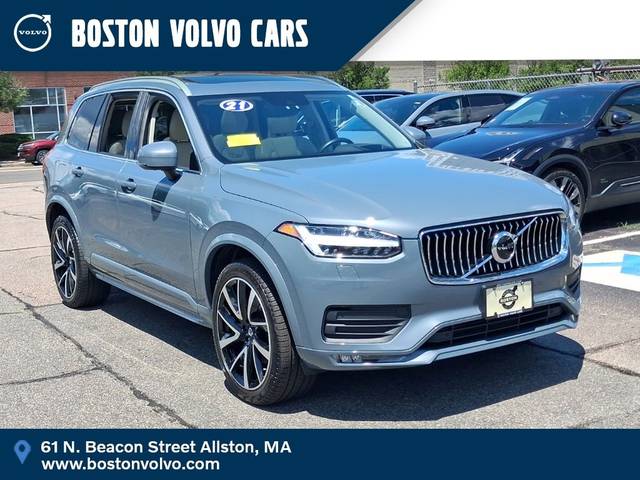 2021 Volvo XC90 Momentum AWD photo