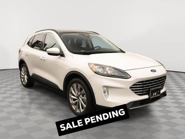 2021 Ford Escape Titanium Hybrid AWD photo