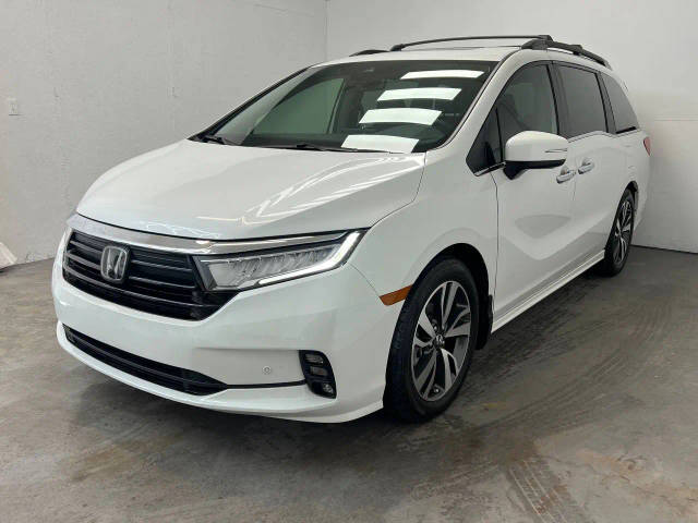 2022 Honda Odyssey Touring FWD photo