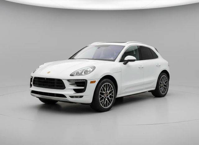 2016 Porsche Macan S AWD photo