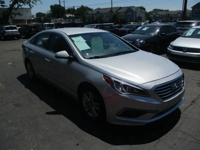 2016 Hyundai Sonata 2.4L SE FWD photo