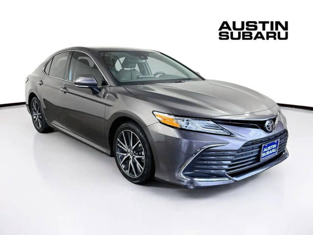 2021 Toyota Camry XLE FWD photo
