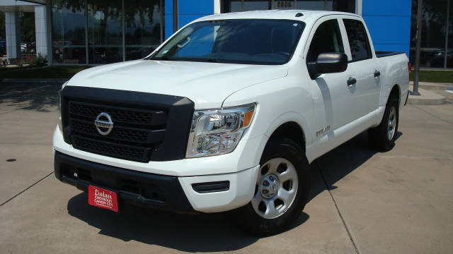 2021 Nissan Titan S 4WD photo