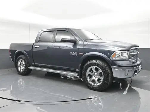 2016 Ram 1500 Laramie 4WD photo