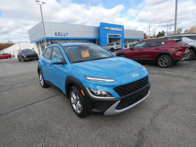 2022 Hyundai Kona SEL AWD photo