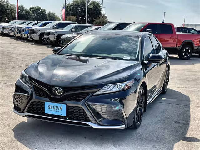 2021 Toyota Camry XSE FWD photo