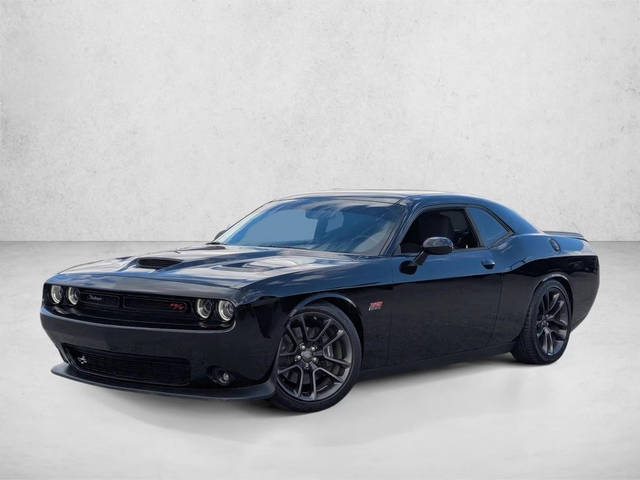 2021 Dodge Challenger R/T Scat Pack RWD photo
