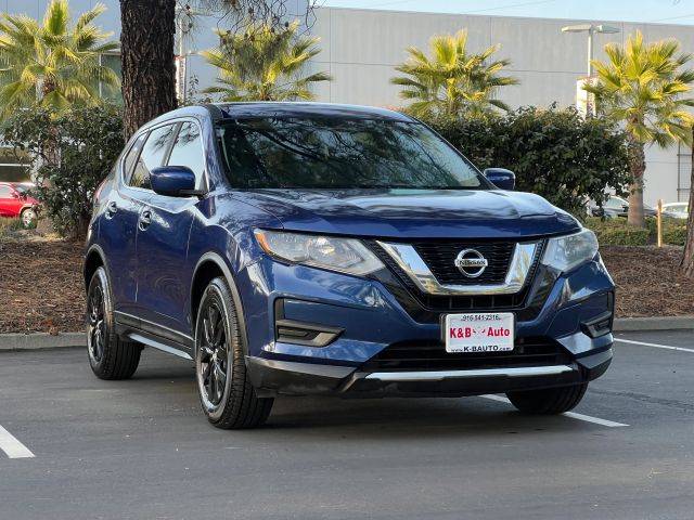 2017 Nissan Rogue S FWD photo