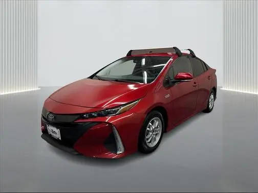 2021 Toyota Prius Prime LE FWD photo