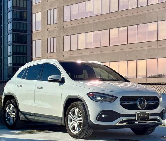 2021 Mercedes-Benz GLA-Class GLA 250 AWD photo