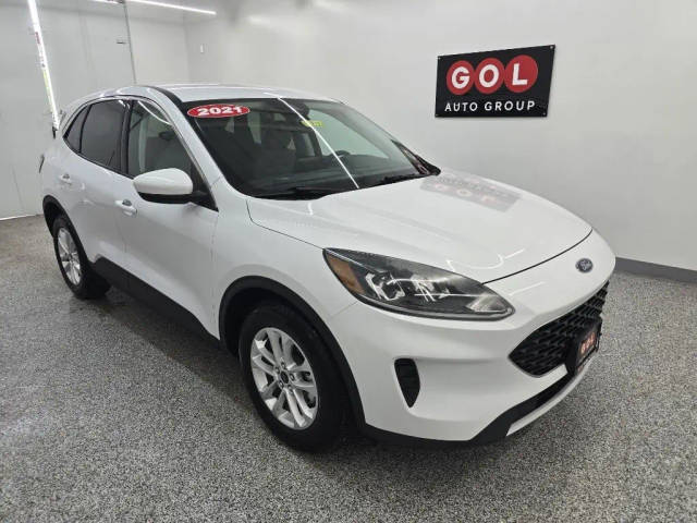 2021 Ford Escape SE FWD photo