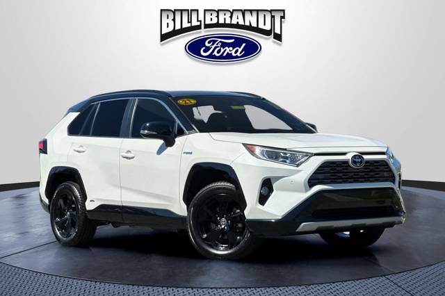 2021 Toyota RAV4 Hybrid XSE AWD photo