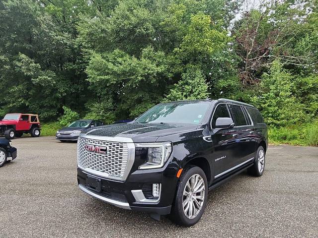 2021 GMC Yukon XL Denali 4WD photo