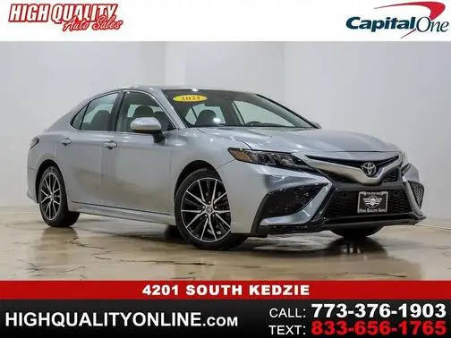 2021 Toyota Camry SE FWD photo