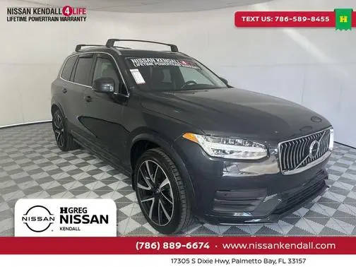 2021 Volvo XC90 Momentum AWD photo