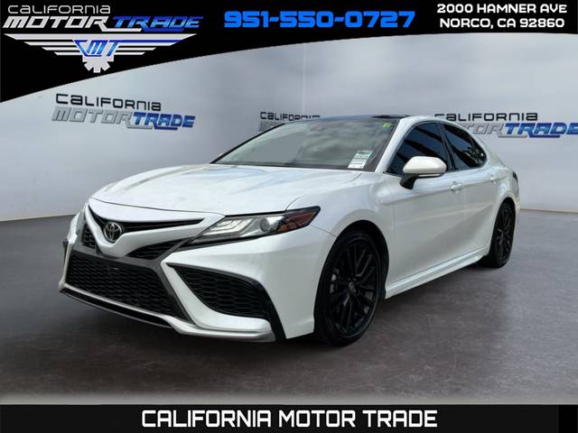 2021 Toyota Camry XSE FWD photo