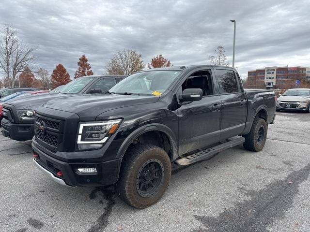 2021 Nissan Titan PRO-4X 4WD photo