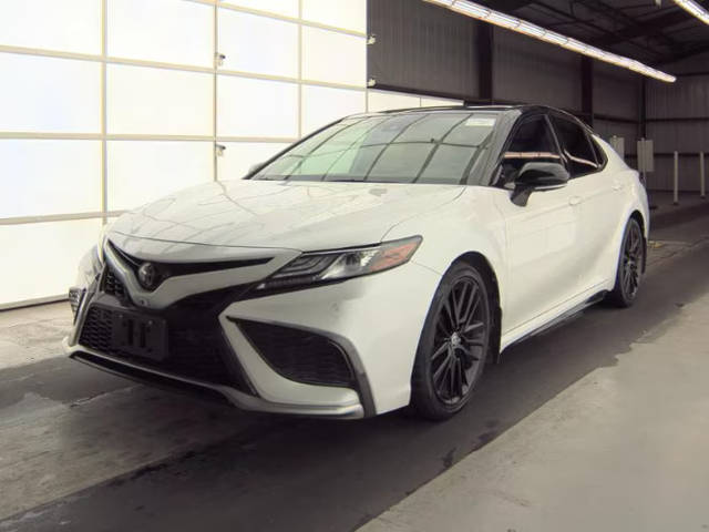 2021 Toyota Camry XSE V6 FWD photo