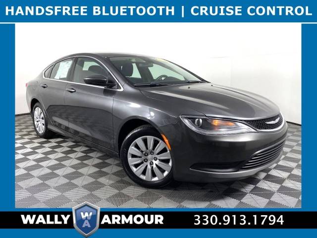 2015 Chrysler 200 LX FWD photo