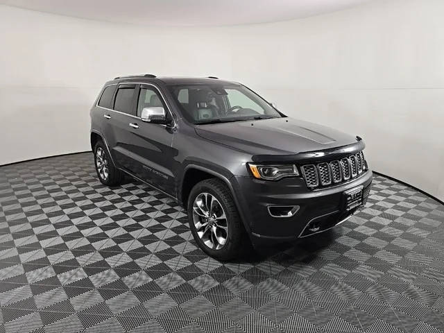 2017 Jeep Grand Cherokee Overland 4WD photo