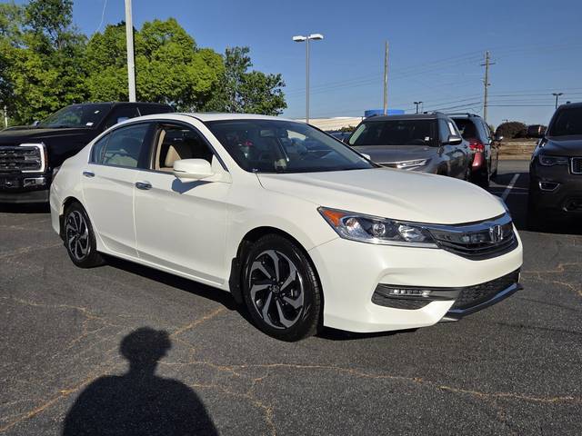 2017 Honda Accord EX-L V6 FWD photo