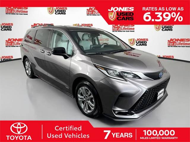 2021 Toyota Sienna XSE AWD photo