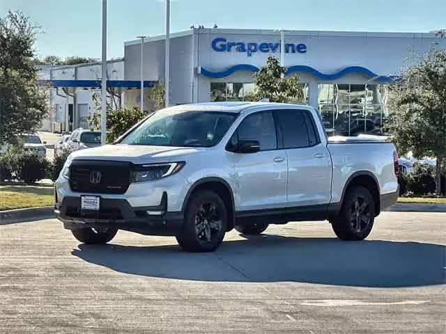 2021 Honda Ridgeline Black Edition AWD photo