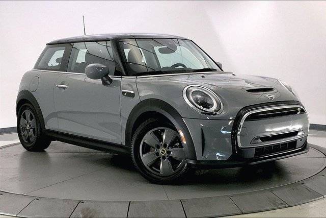 2022 MINI Hardtop 2 Door Cooper SE FWD photo