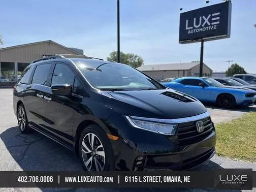 2022 Honda Odyssey Touring FWD photo