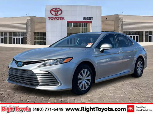 2021 Toyota Camry Hybrid LE FWD photo