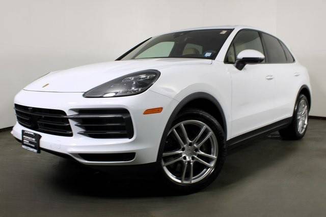 2021 Porsche Cayenne  AWD photo