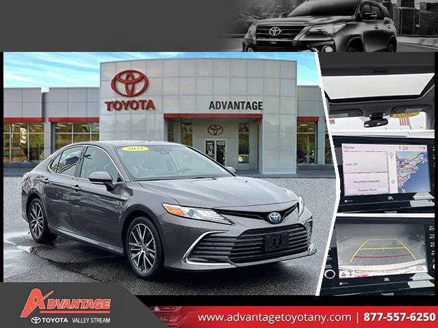 2021 Toyota Camry Hybrid XLE FWD photo