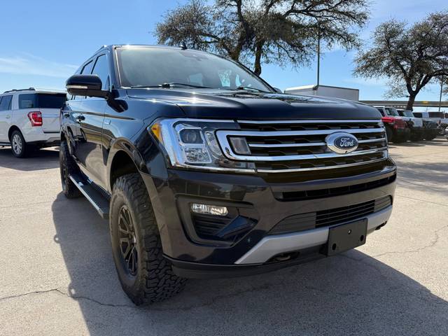 2021 Ford Expedition XLT 4WD photo