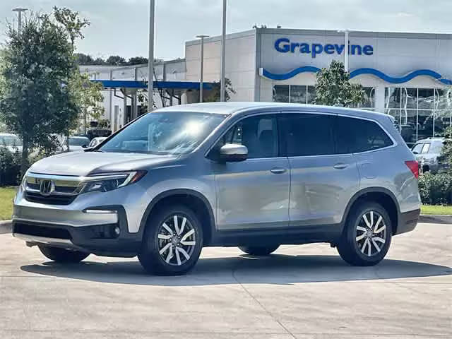 2021 Honda Pilot EX FWD photo