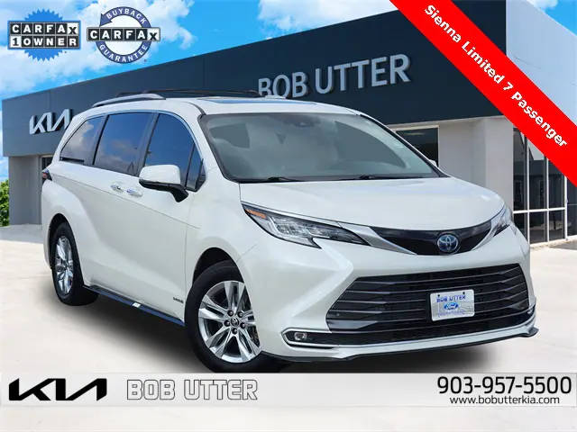 2021 Toyota Sienna Limited FWD photo