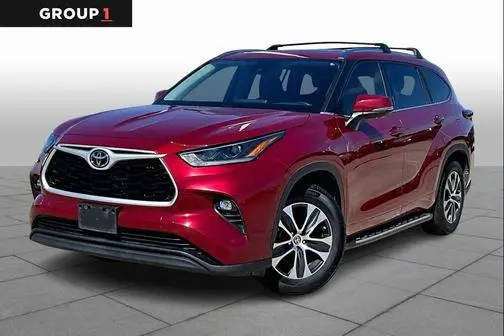 2021 Toyota Highlander XLE FWD photo