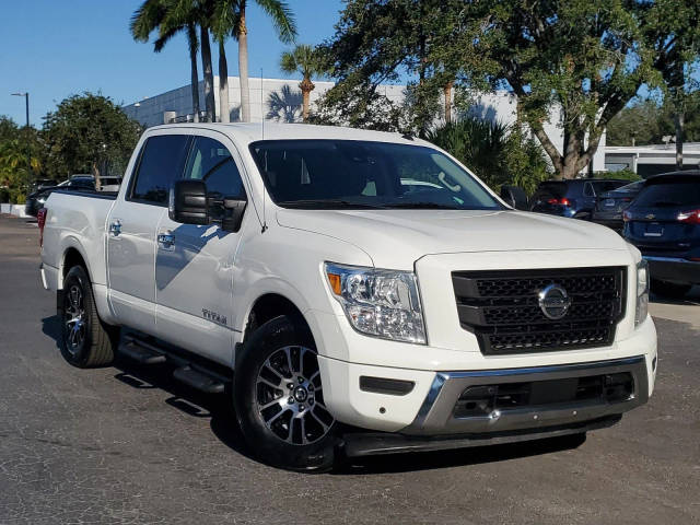 2021 Nissan Titan SV RWD photo