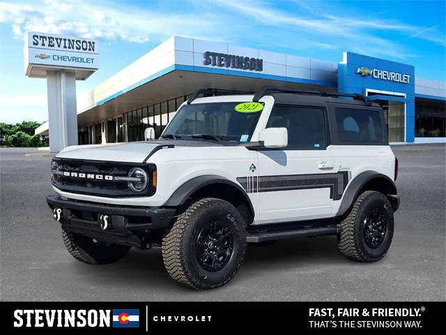 2021 Ford Bronco 2 Door Outer Banks 4WD photo