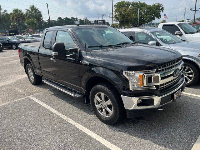 2018 Ford F-150 XLT 4WD photo