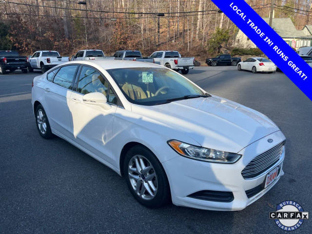 2015 Ford Fusion SE FWD photo