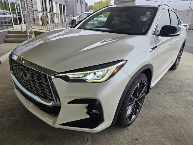 2022 Infiniti QX55 LUXE AWD photo