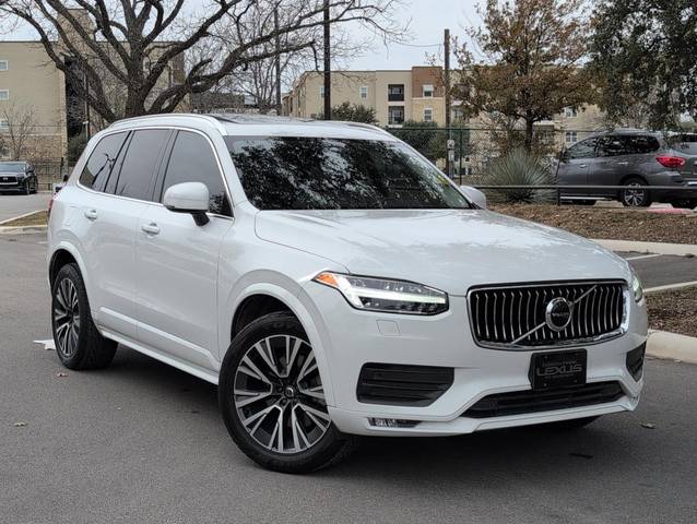 2021 Volvo XC90 Momentum FWD photo