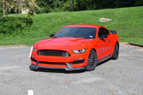 2015 Ford Mustang GT Premium RWD photo
