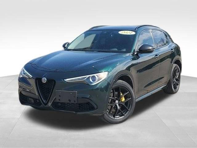 2021 Alfa Romeo Stelvio Ti AWD photo