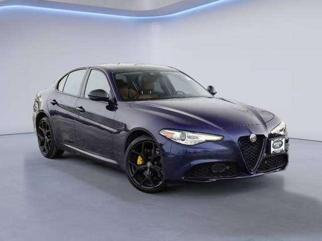 2021 Alfa Romeo Giulia Ti AWD photo