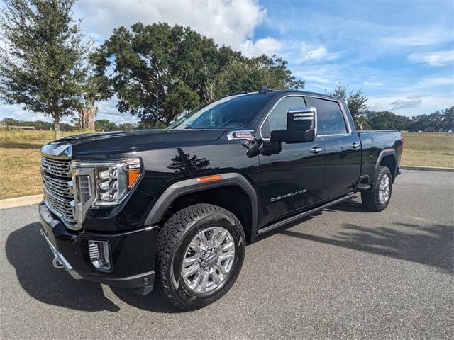 2021 GMC Sierra 2500HD Denali 4WD photo